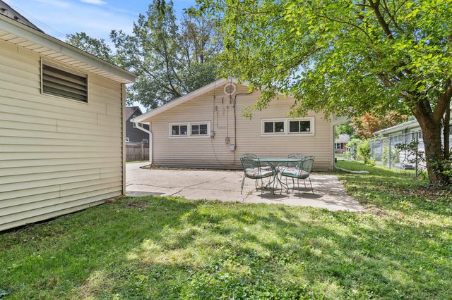 272 Carilla Lane, Columbus, OH 43228