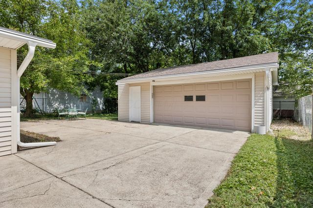 272 Carilla Lane, Columbus, OH 43228