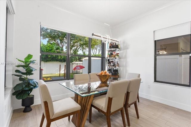 3407 W 99th Pl 3407, Hialeah, FL 33018