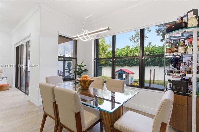 3407 W 99th Pl 3407, Hialeah, FL 33018