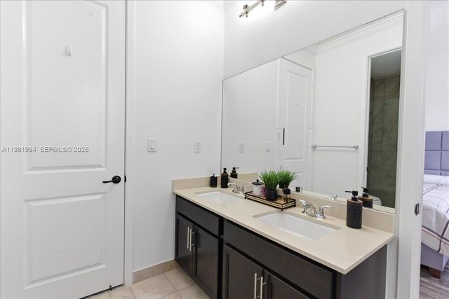 3407 W 99th Pl 3407, Hialeah, FL 33018