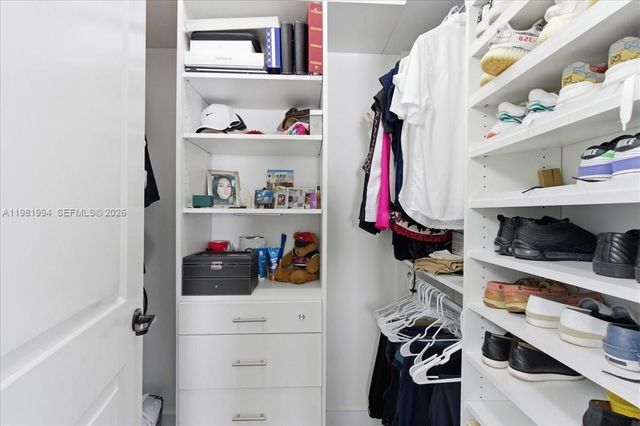 3407 W 99th Pl 3407, Hialeah, FL 33018