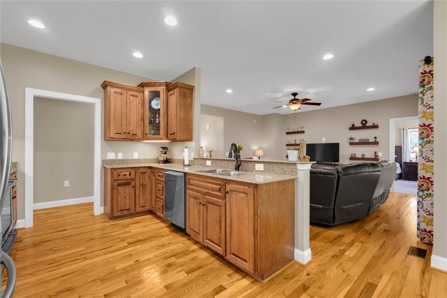 310 Puckett Mill Drive, Central, SC 29630