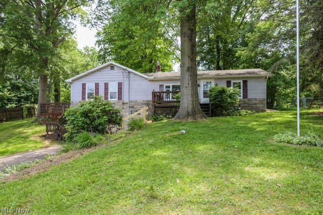 1480 Meadowbrook Boulevard, Stow, OH 44224