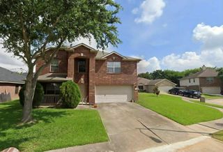 4710 Meadowthorn Court, Friendswood, TX 77546