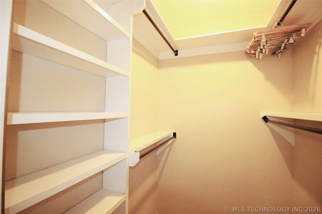 2507 Westwood, Ardmore, OK 73401