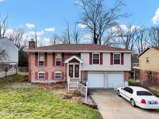 7520 E Orchard Grass Blvd, Crestwood, KY 40014
