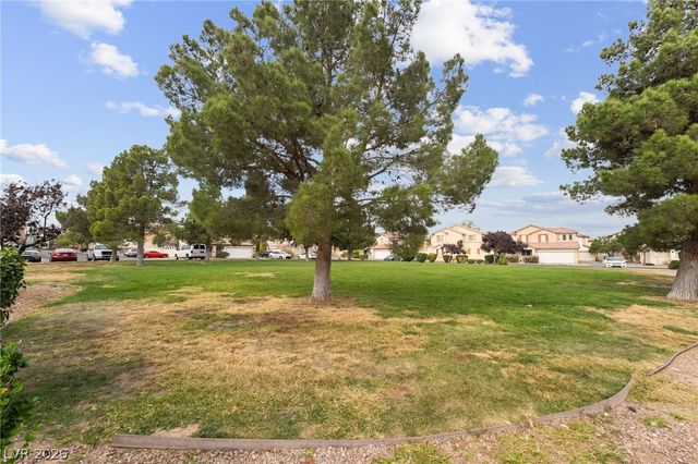 7858 Windhamridge Drive, Las Vegas, NV 89139