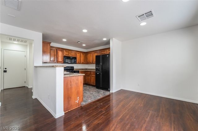 7858 Windhamridge Drive, Las Vegas, NV 89139