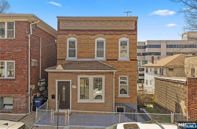 244 Lincoln Avenue, Cliffside Park, NJ 07010