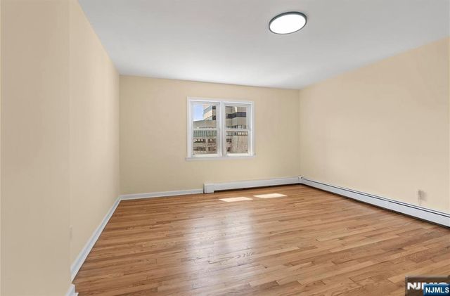 244 Lincoln Avenue, Cliffside Park, NJ 07010