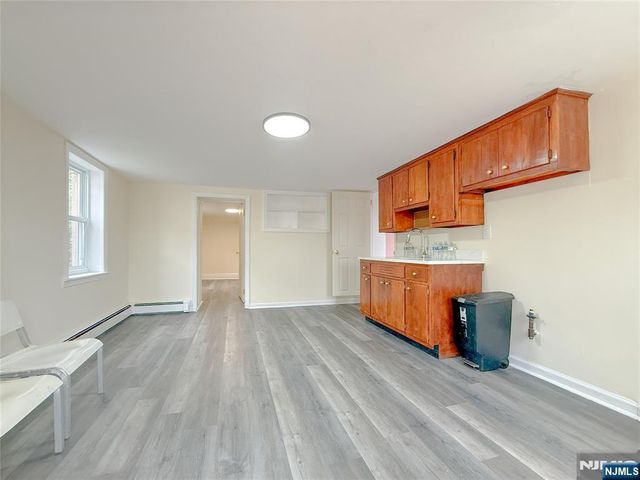 244 Lincoln Avenue, Cliffside Park, NJ 07010