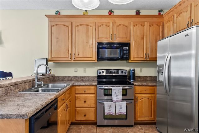 10221 Magnolia Springs, Tuscaloosa, AL 35405