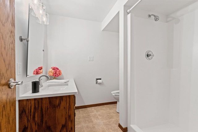 36 APACHE COURT, Appleton, WI 54911