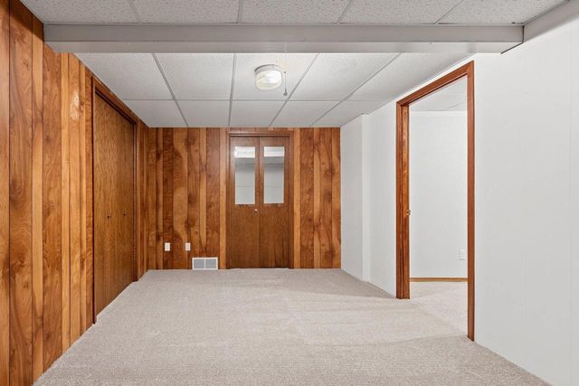 36 APACHE COURT, Appleton, WI 54911