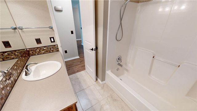 4456 W Chaparral Lane, Fayetteville, AR 72704