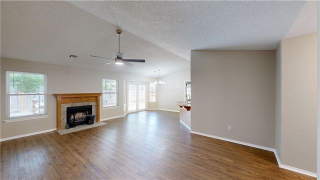4456 W Chaparral Lane, Fayetteville, AR 72704