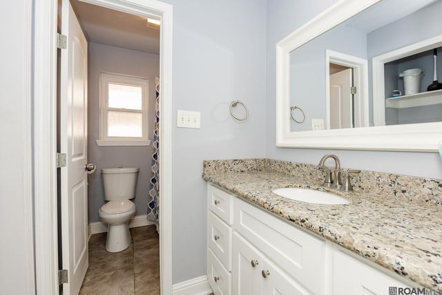 2309 Cully Dr, Baton Rouge, LA 70816