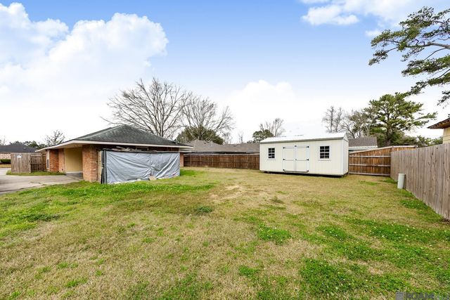 2309 Cully Dr, Baton Rouge, LA 70816