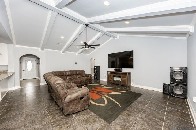 2309 Cully Dr, Baton Rouge, LA 70816