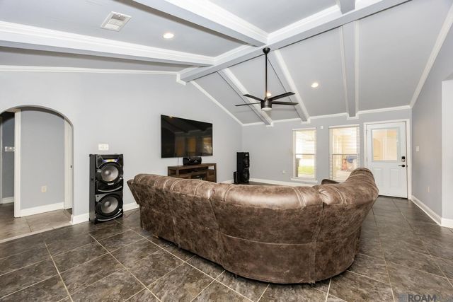 2309 Cully Dr, Baton Rouge, LA 70816