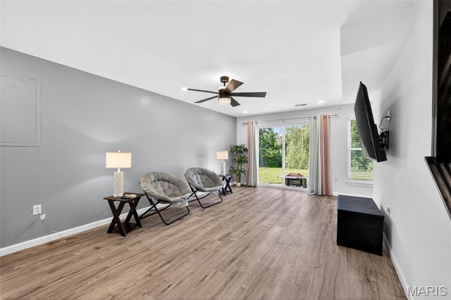 941 Crestwood Lane, O'fallon, MO 63366