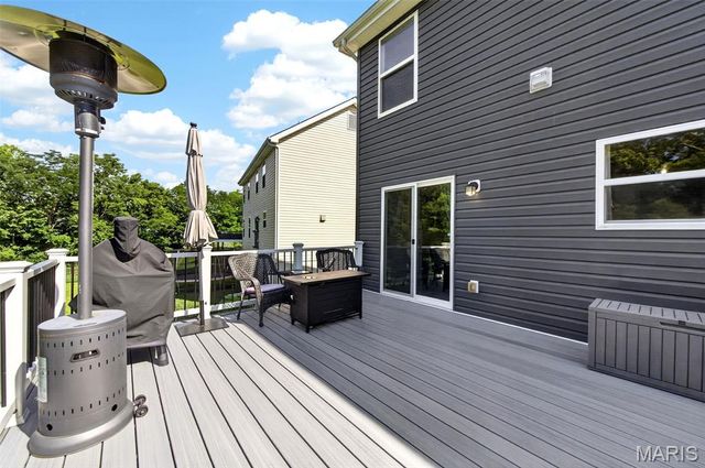 941 Crestwood Lane, O'fallon, MO 63366
