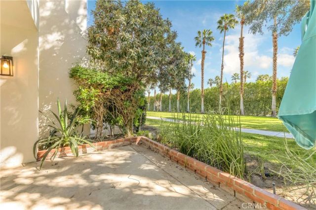 48792 Desert Flower, Palm Desert, CA 92260