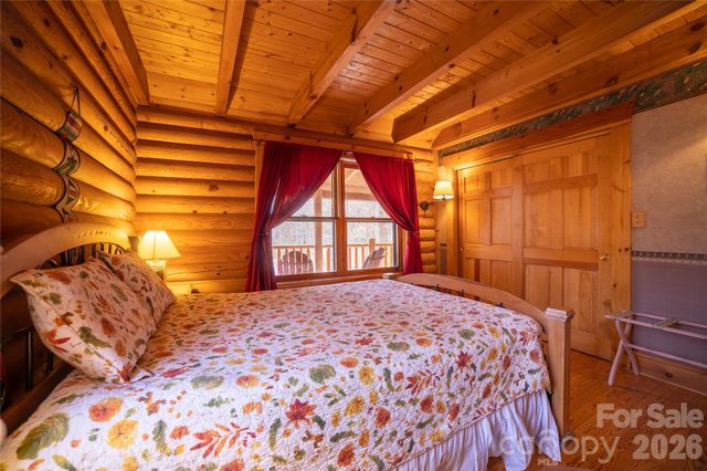 682 Rock House Road, Hot Springs, NC 28743