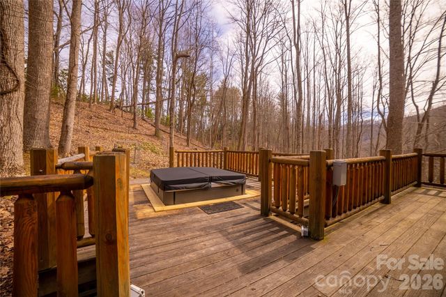 682 Rock House Road, Hot Springs, NC 28743