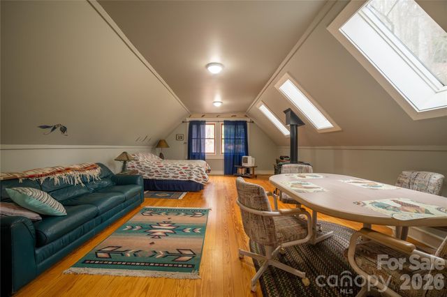 682 Rock House Road, Hot Springs, NC 28743