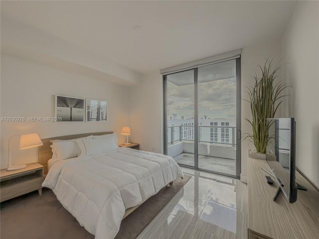 2960 NE 207th St 1104, Aventura, FL 33180
