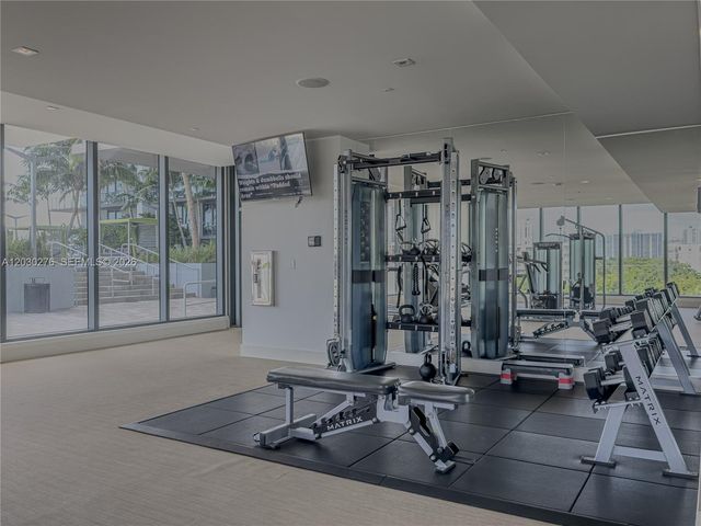 2960 NE 207th St 1104, Aventura, FL 33180