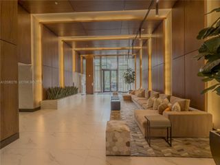 2960 NE 207th St 1104, Aventura, FL 33180