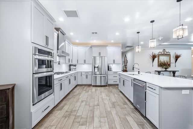 4208 Edgerock Avenue, Kingman, AZ 86401