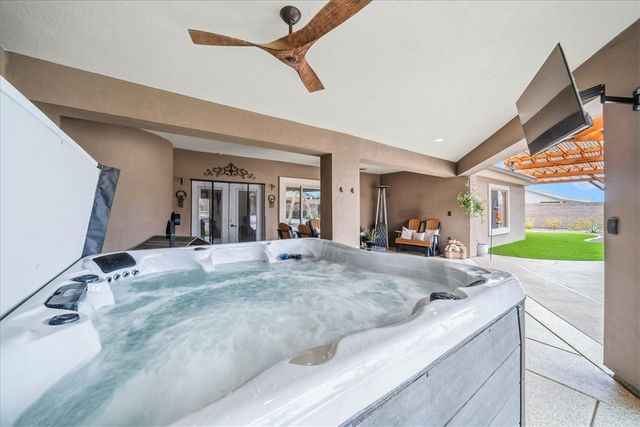 4208 Edgerock Avenue, Kingman, AZ 86401