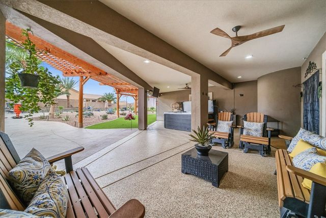 4208 Edgerock Avenue, Kingman, AZ 86401