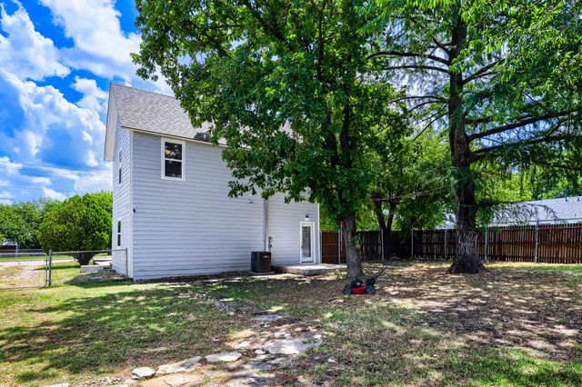 123 S 2nd Street, Sanger, TX 76266