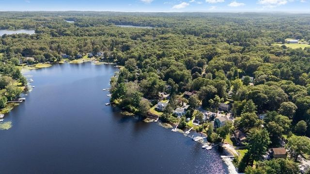 214 Echo Cove Road, Hamilton, MA 01982