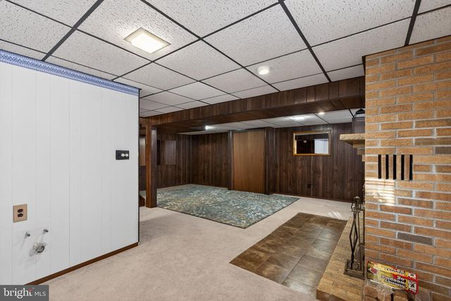 1824 HILLTOP TER, Bethlehem, PA 18018