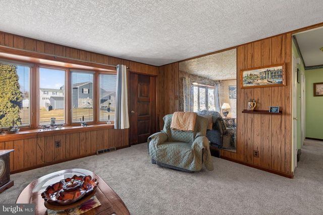 1824 HILLTOP TER, Bethlehem, PA 18018