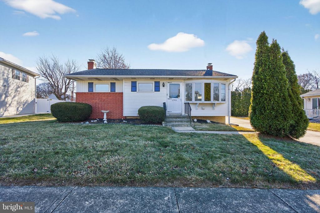 1824 HILLTOP TER, Bethlehem, PA 18018