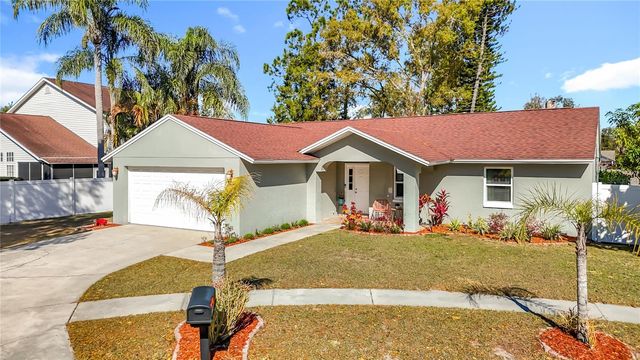21515 CURLEW COURT, Lutz, FL 33549