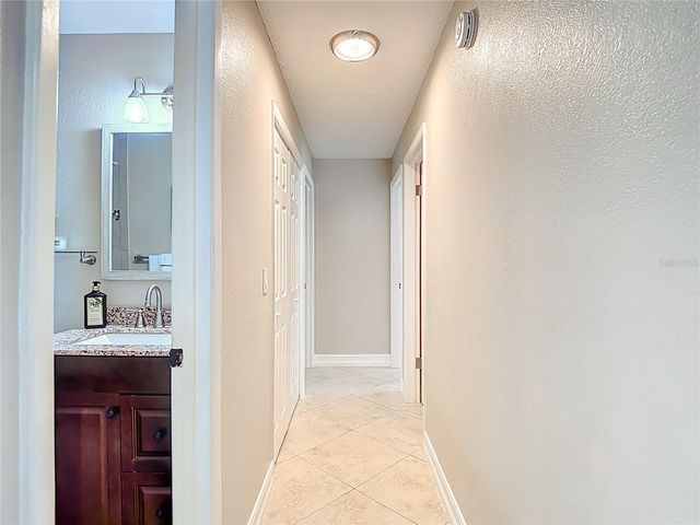 21515 CURLEW COURT, Lutz, FL 33549