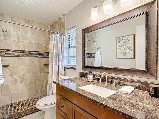 21515 CURLEW COURT, Lutz, FL 33549