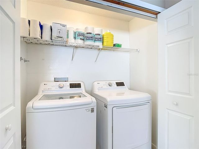 21515 CURLEW COURT, Lutz, FL 33549