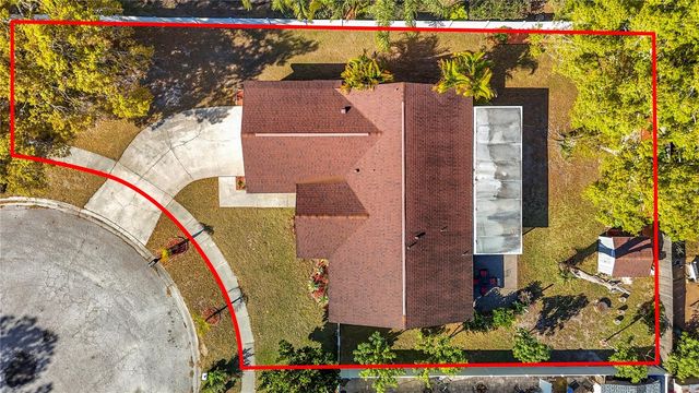 21515 CURLEW COURT, Lutz, FL 33549