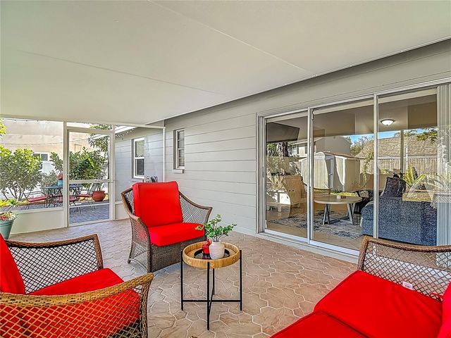 21515 CURLEW COURT, Lutz, FL 33549