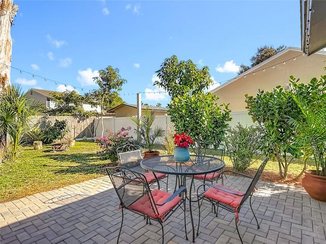 21515 CURLEW COURT, Lutz, FL 33549