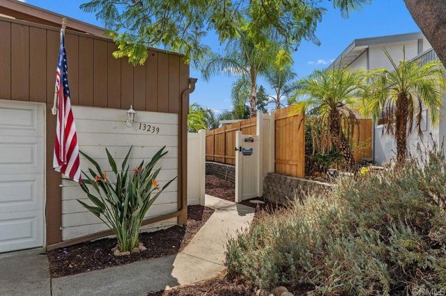 13239 Saddle Ridge Road, Lakeside, CA 92040